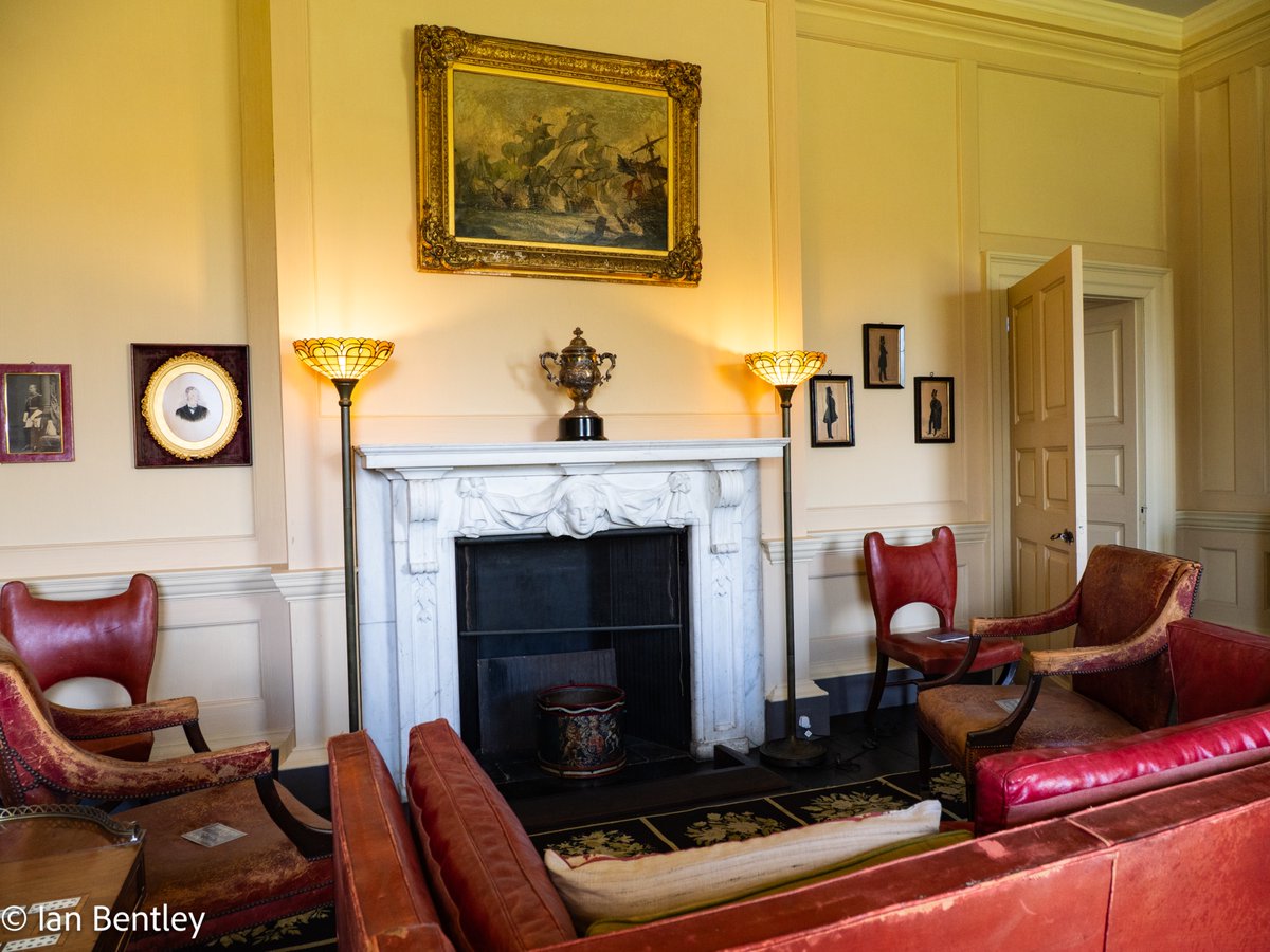 IanMBentley's tweet photo. Some shots from this wonderful Manor House. It even has a dumbwaiter - OM3 12-100mm F4 Pro lens - Taken on the 25th March
@OMSYSTEMCAMERAS @OlympusUK
@OlympusMagazine @KelmarshHall @Historic_Houses https://t.co/YcMDqm9ALc