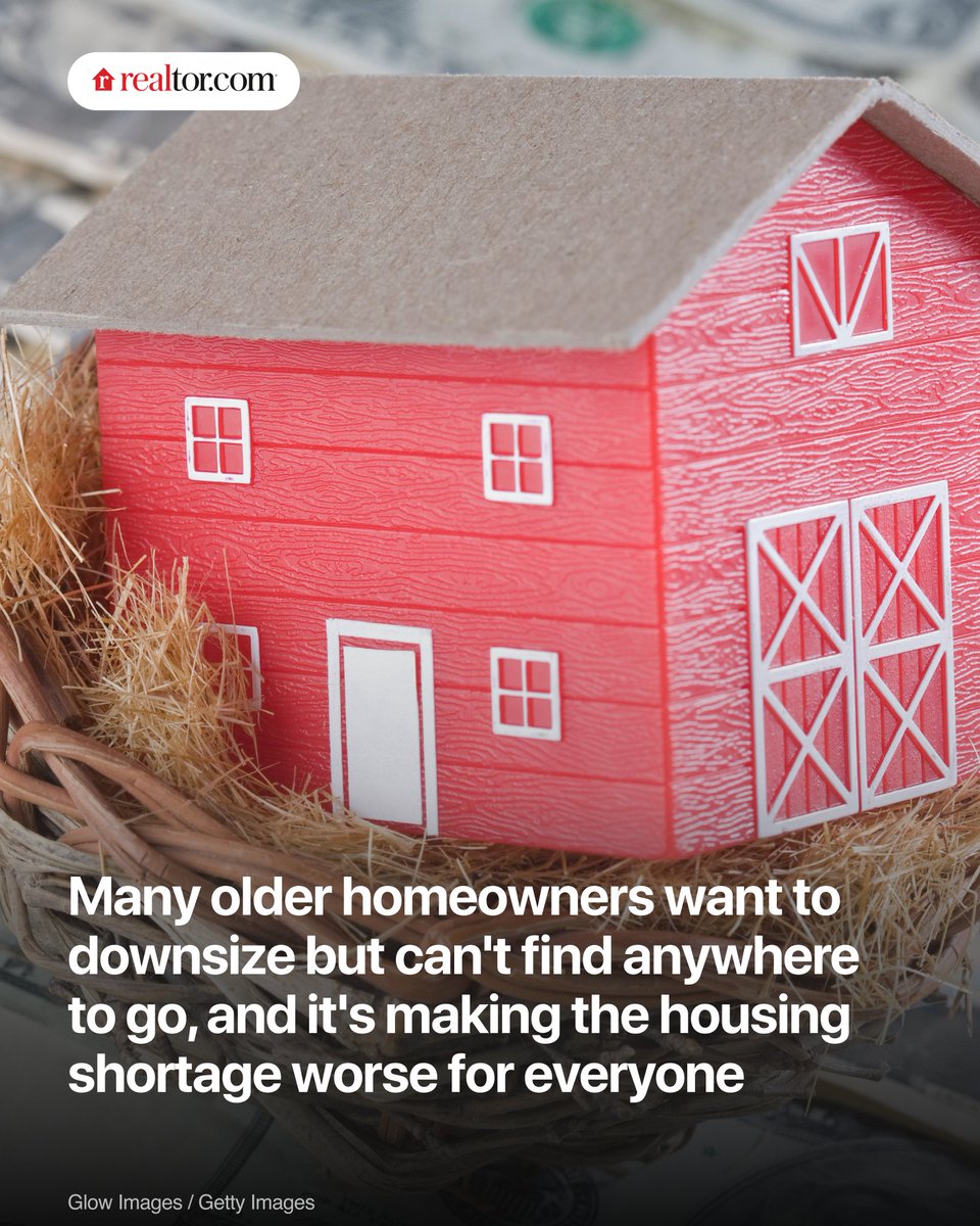 realtordotcom's tweet photo. Many older homeowners want to downsize but can't find smaller homes that make financial sense, leaving them stuck in homes that no longer fit while younger buyers compete for a supply of starter homes that never comes to market.

Read: https://t.co/1qwMr1bIcM https://t.co/zswXKJPhV4