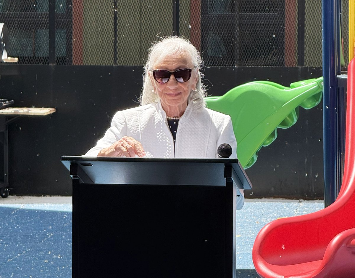 samaritanny's tweet photo. At Binky's Backyard, "kids can be kids" - playing, learning, connecting, and building a sense of stability and community during a critical time in their lives.

The space is named after beloved former employee, Gloria Binkowitz, for whom the shelter &amp; playground are named after. https://t.co/UxCkFdvfv2