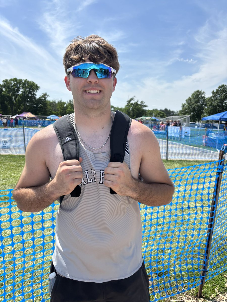 SFStormTrack's tweet photo. Maddax is headed to finals in discus!
⚡️⚡️⚡️🐄 https://t.co/WtqVPL3GTj