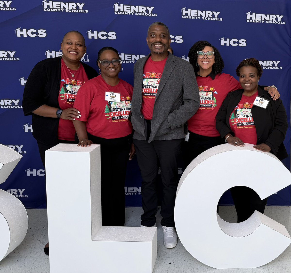 AGtheAP's tweet photo. SLC day 1 with the @RedOakElemen admin team 🦋 @AusmoreT #DestinationHenry #BrightFuturesBeginInHenry https://t.co/SRK1pJ3Xbl