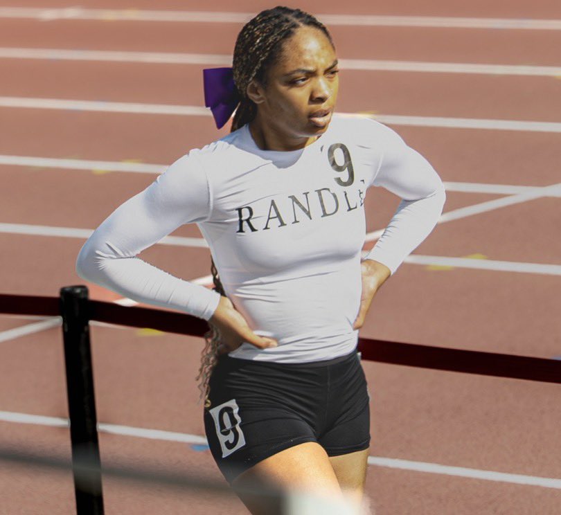 TeeTunson's tweet photo. Unsigned Senior Sprinter 2026
GPA 3.745 Unweighted 4.26 Weighted 
Top 10% National Honor Society 
#TrackAndField #Track https://t.co/TiupbaMfVY