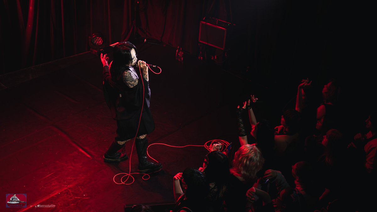 hanrushyfilm's tweet photo. #tzkwym #TheDevilInside #BesideMeInHell #v系 #tzkwymEU https://t.co/59PiV2qFaV