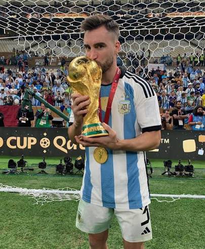 nicoberon_ok's tweet photo. ADN BANFILEÑO CAMPEÓN DEL MUNDO PRESENTE 💚🤍🇦🇷🇦🇷 https://t.co/DFiK0XZ12g