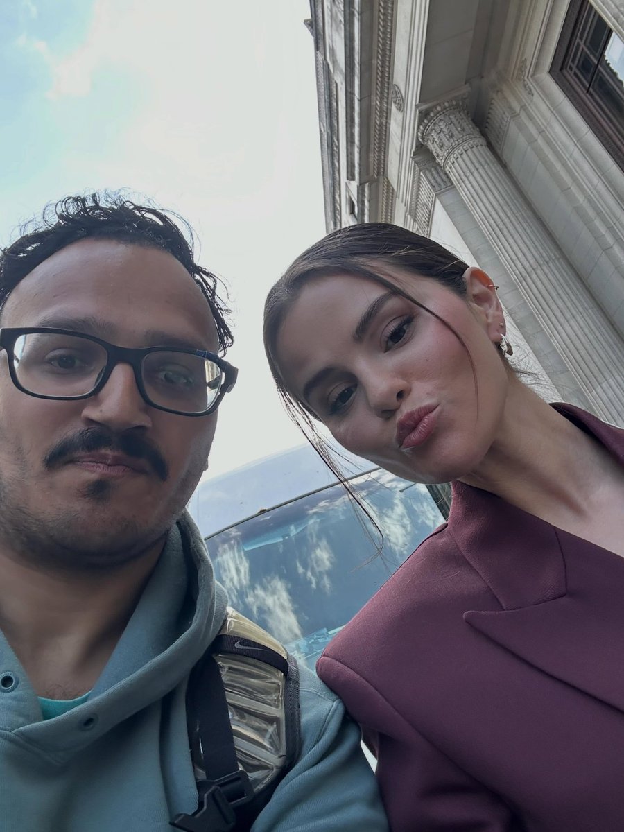 Selena Gomez News tweet media