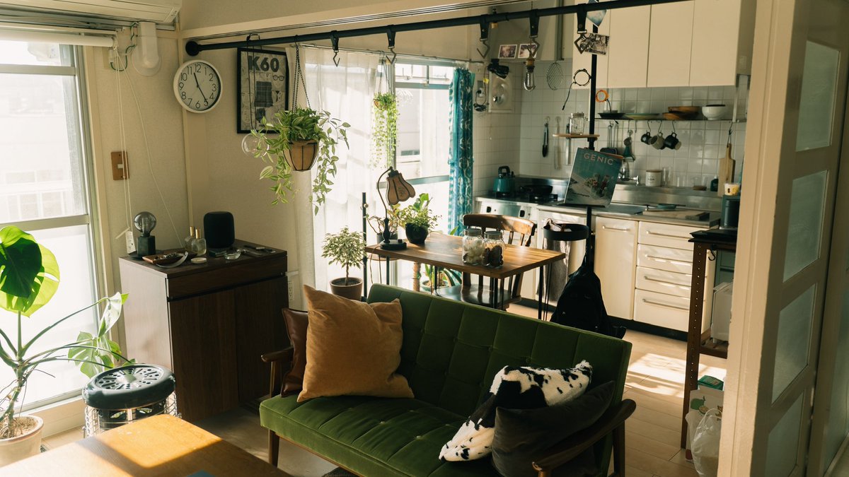 1Roomtokyo's tweet photo. 団地とコーヒーと暮らしの朝。 https://t.co/sN1V0sosSr