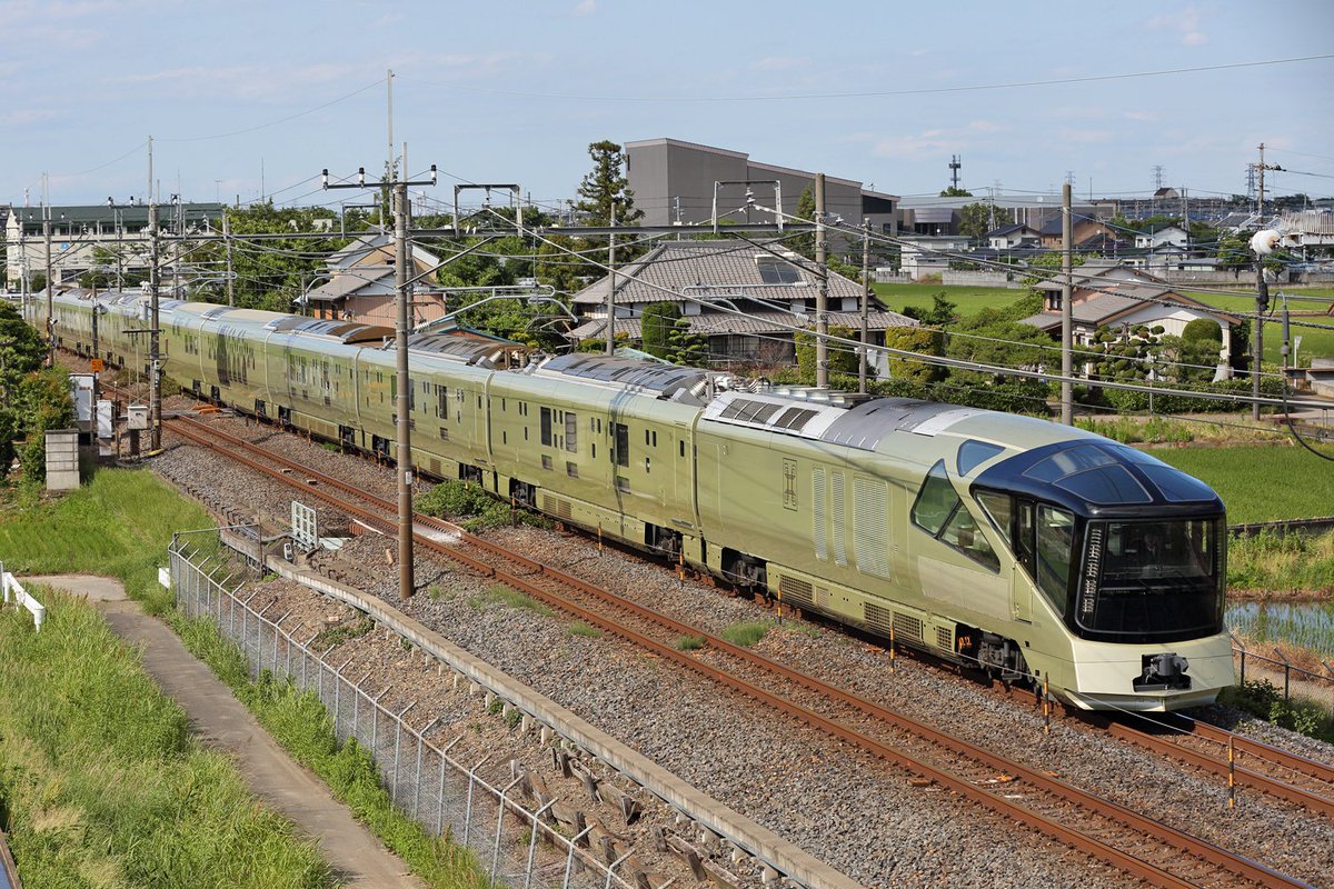 #E001形 #東北本線 8020M｢TRAIN SUITE 四季島｣ 2017年6月撮影
