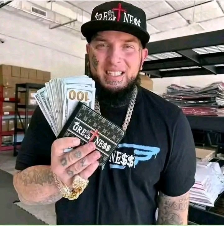 JasonSteph52z7's tweet photo. Text me done to get your winning Truck 🚚 and $30.000 for your blessings 🙌 https://t.co/EybLAxBWPX