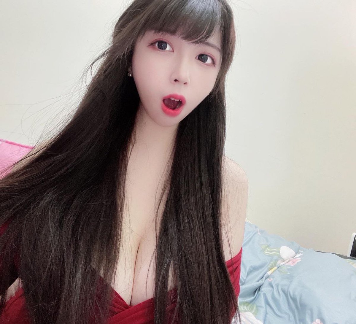 ouateraserol's tweet photo. #济源

#河南

👉助理@dineshrankawat5

久久联妹子白嫖勿扰

愿往后余生，有酒有肉，又哭又笑，丰满而顺遂。

济源市济源市承留镇世纪广场 https://t.co/GtfucZWSw2