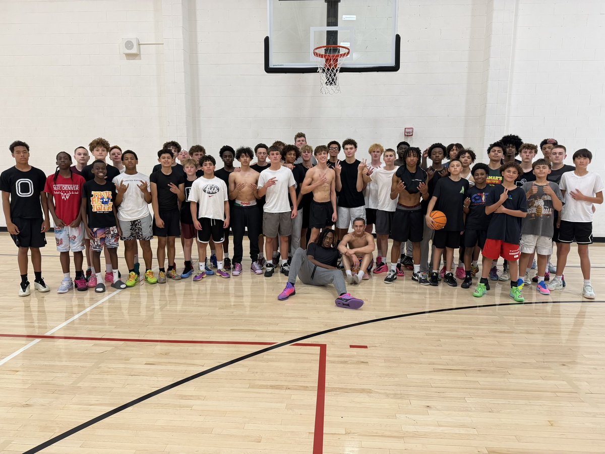 CTBBasketball's tweet photo. Week One Summer Program ✅ https://t.co/uvyfKN8MXS