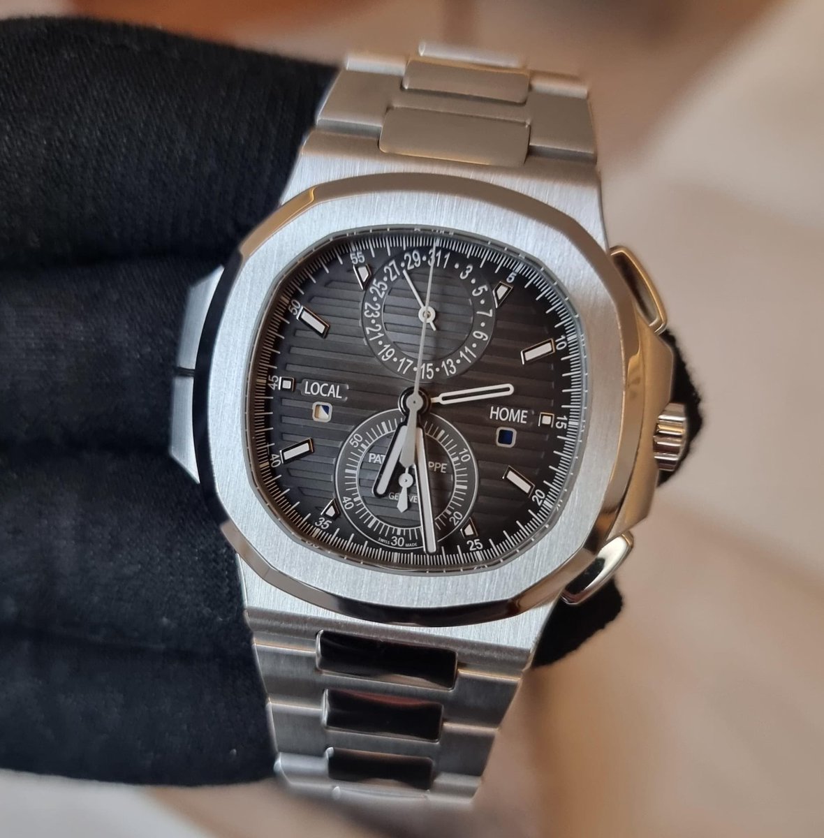 The Luxury Watch Guy tweet media