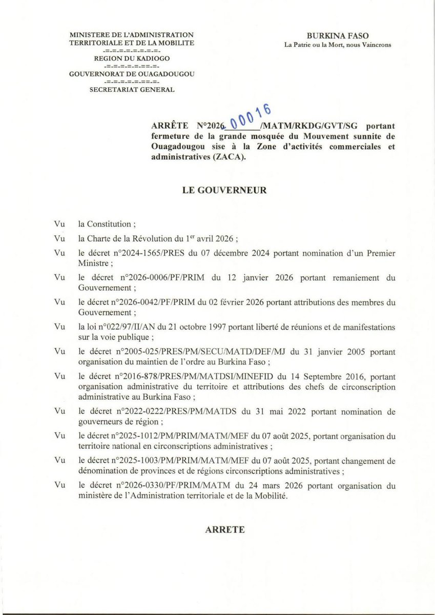 KDomboue's tweet photo. À l’image du Burkina Faso, AVL-Mali appelle les autorités maliennes à prendre des mesures fermes contre tout mouvement ou discours religieux extrémiste menaçant la paix sociale, l’ordre public et l’unité nationale.

AVL
Souveraineté • Intégrité • Justice • Paix • Progrès https://t.co/ZLgbF9xsrb