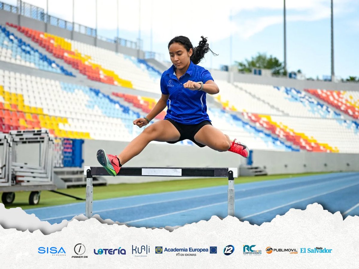 TeamESA_'s tweet photo. KRISSIA A SUPERAR OBSTÁCULOS EN DAKAR 2026🏃🏻♀️
📰: https://t.co/U28y4lh8b7
#TeamESA🇸🇻 https://t.co/zJKiP5IYU7