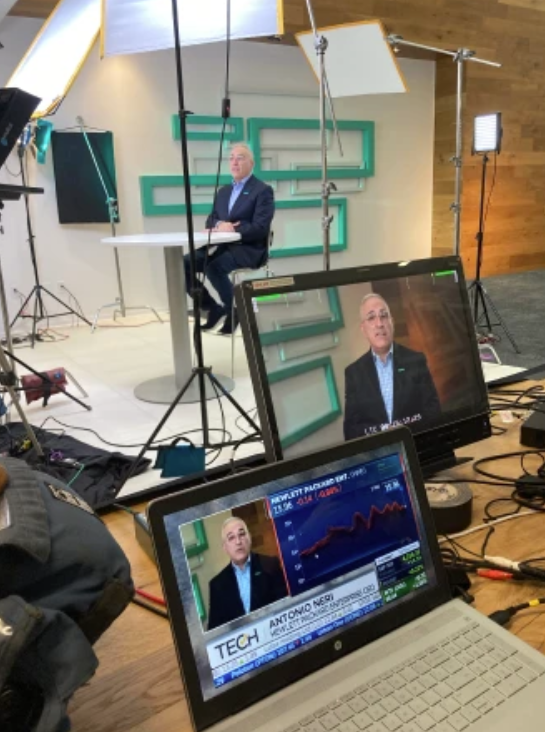 SiriusVideo's tweet photo. Enhance your brand's image and credibility through professional video production. Our skilled video crews and complete production packages in Houston and the surrounding area ensure high-quality visuals that showcase your brand in the best light possible. https://t.co/MpoaAK8m0c