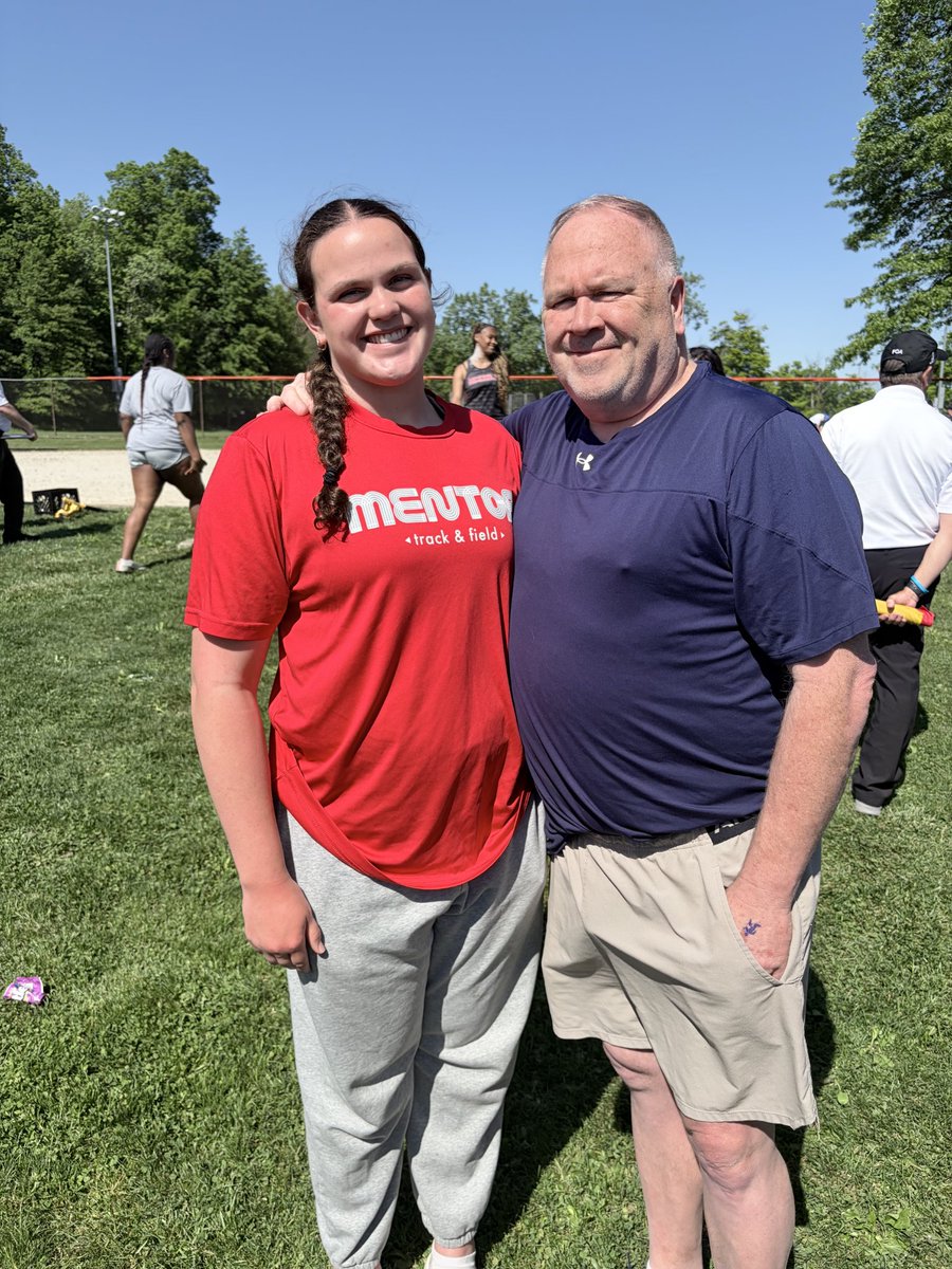 MacBasketballUA's tweet photo. Went to my first track meeting today to see The Machine throw her way to the OHSAA state championships. Congrats @AshlynMckinney_ Be GREAT! #macproud https://t.co/sO7rQo0Z9D