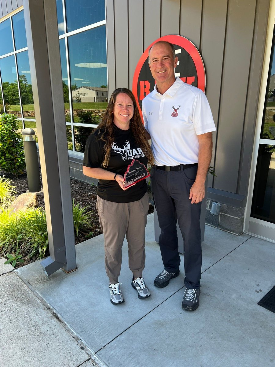 UARMBucks's tweet photo. Congratulations to @UARMXC's Head Coach Samantha Shores on being named @UARichMountain's Adjunct Faculty of the Year!! #DefendTheMountain https://t.co/Ec7iaVfGMK