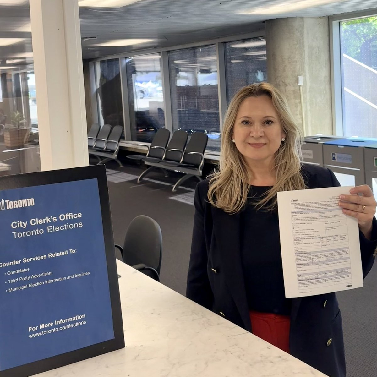 grade_liz's tweet photo. It’s official! I’m running for the 2026 Municipal Election as City Councillor for Ward 8 - Eglinton-Lawrence. 🗳️✨
Out with the old, in with the new! Ward 8 deserves fresh energy, bold leadership, and a voice that listens. 🗣️💥
#TOpoli #Ward8 #EglintonLawrence https://t.co/WigLtTRJZt