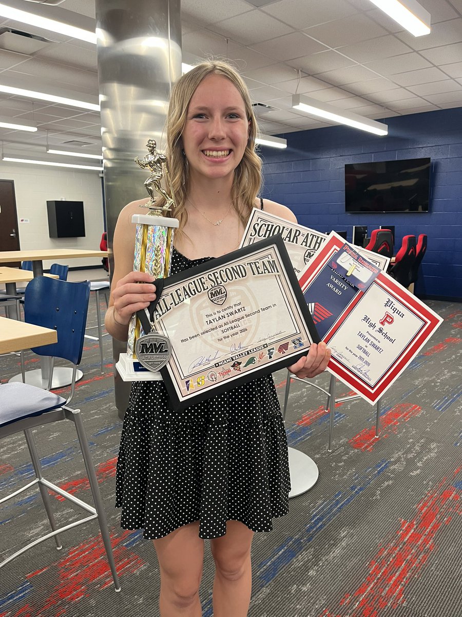 TaylanSwartz09's tweet photo. Grateful for an unforgettable season and honored to be recognized. Thankful for my coaches, team, and family.

✔️ 100 Career Hits (115) ✔️ 50 Career RBI’s (65) 🏅 Scholar Athlete Award 🥎 3-Year Varsity Letter 💥 Silver Slugger Award (.446 AVG) ⭐️ MVL All League Second Team https://t.co/OZx4pj4z76