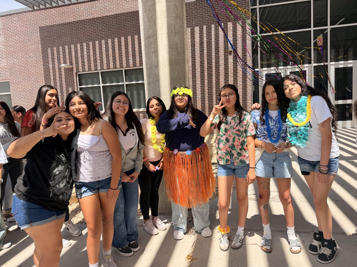 MsRamirez2022's tweet photo. Shoutout to all the teachers that made the 8th grade luau a success!!! https://t.co/hhv1T8x6Vu