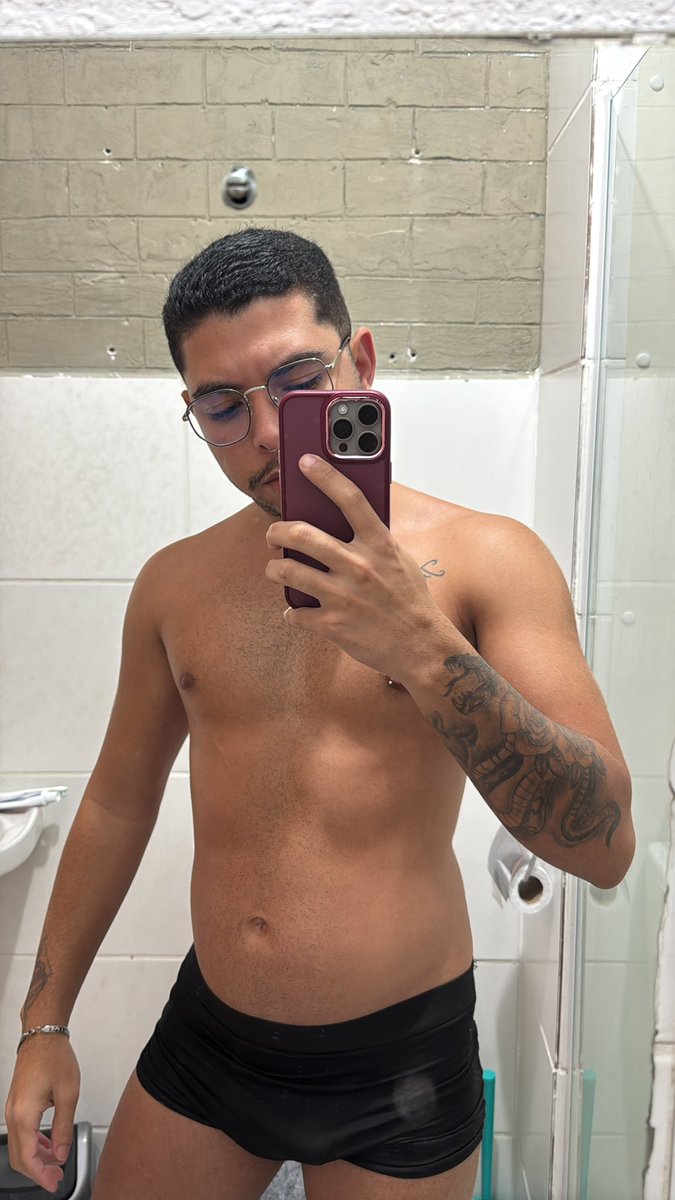 matheusgruder's tweet photo. Ficando gordinho https://t.co/j0IlZ6GEax