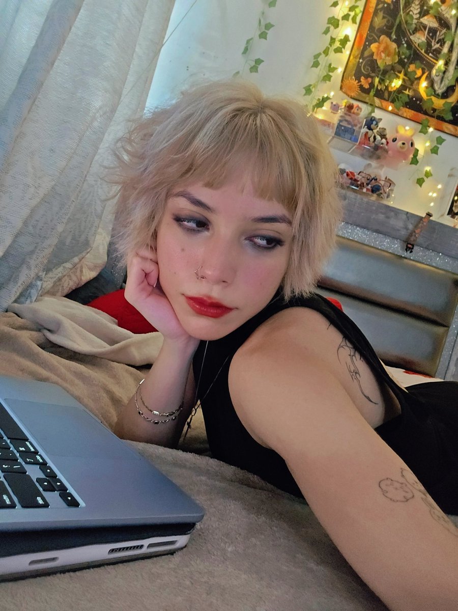 Khloe⋆ ˚｡⋆୨୧˚ tweet media