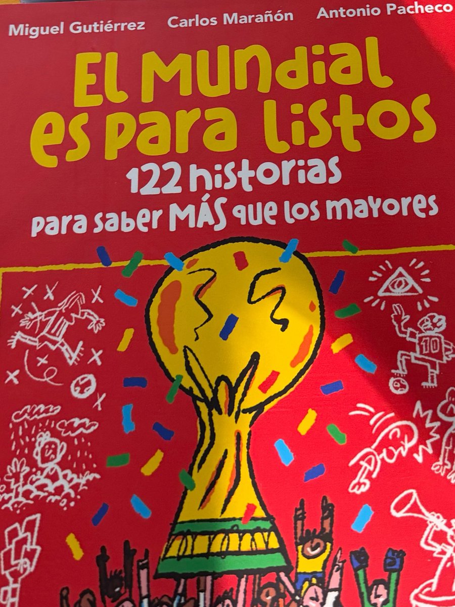 JaviSPC's tweet photo. Escuché a alguno de los autores decir que los Mundiales son, probablemente, los grandes fijadores de recuerdos futbolísticos. Antes de conocer alineaciones, sistemas o estadísticas, casi todos conservamos una imagen que nos abrió para siempre la puerta de este juego.

Sigue ⤵️ https://t.co/cypFg2SP2V
