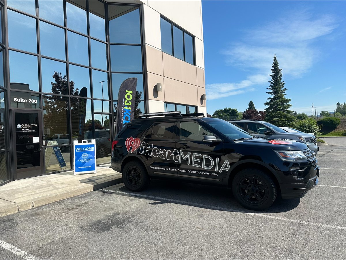 1031KCDA's tweet photo. 📣 Come join Lisa J and 1031 KCDA at Carrington College’s Spokane Spring Open House from 4pm-6pm, at 10102 E. Knox Ave. Suite 200. We are Giving away a pair of tickets to go see Macklemore! 📣📣

👨‍🎓Come by and meet the instructors, view demonstrations and tour the campus👨‍🎓 https://t.co/qK6UuOuK5e