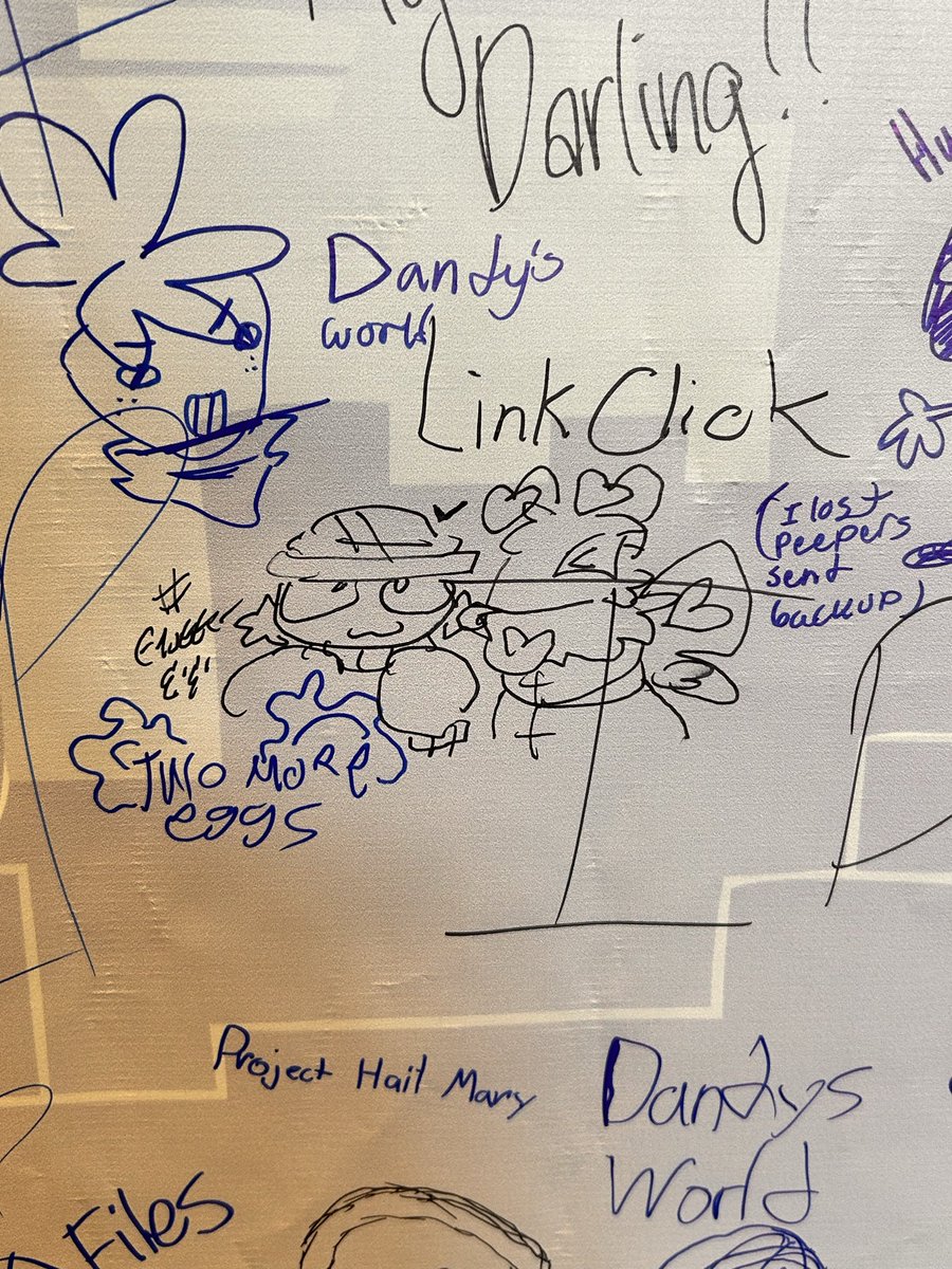 luckydasher's tweet photo. Fluttergugu at fanexpo #FLUTTERGIGISWEEP https://t.co/LzZRBVk0qT