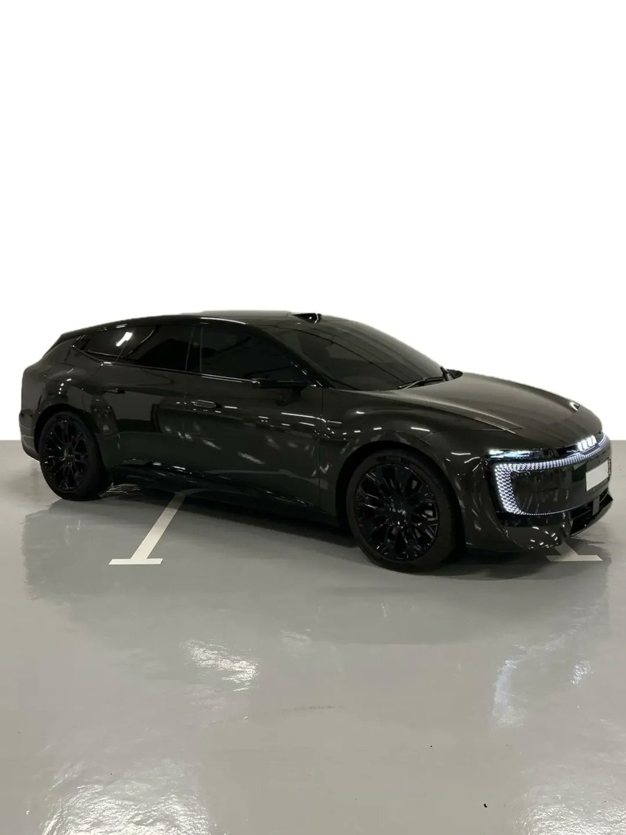 ThrottleCars's tweet photo. Audi E5 Sportback 🖤 https://t.co/MhRU0rvjMc
