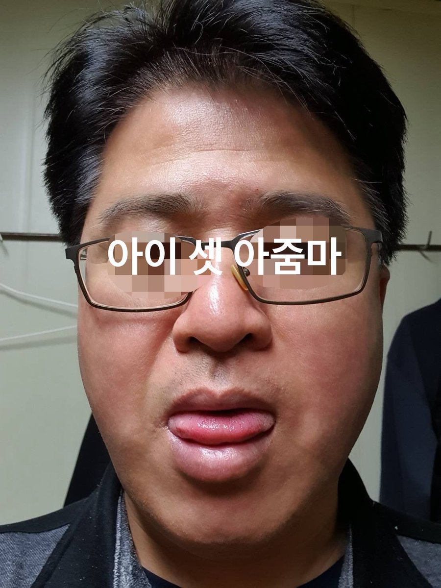 cmkaus19939's tweet photo. 교회 집사님 시리즈
교회 집사님 엄청 야하시지요?
평일에  꼴린다고 발기된 사진과 
보빨 하듯이 혀를 내밀고
사진 보내주셔요~~

만나면 젖부터 쥐잡고 키스해주는...

벌써 7년 넘게 섹 파트너 입니다^^

교회 집사님과 섹스 더 자주 올려요 말아요?
댓글 주세요!!! https://t.co/KMC1vbrCm8