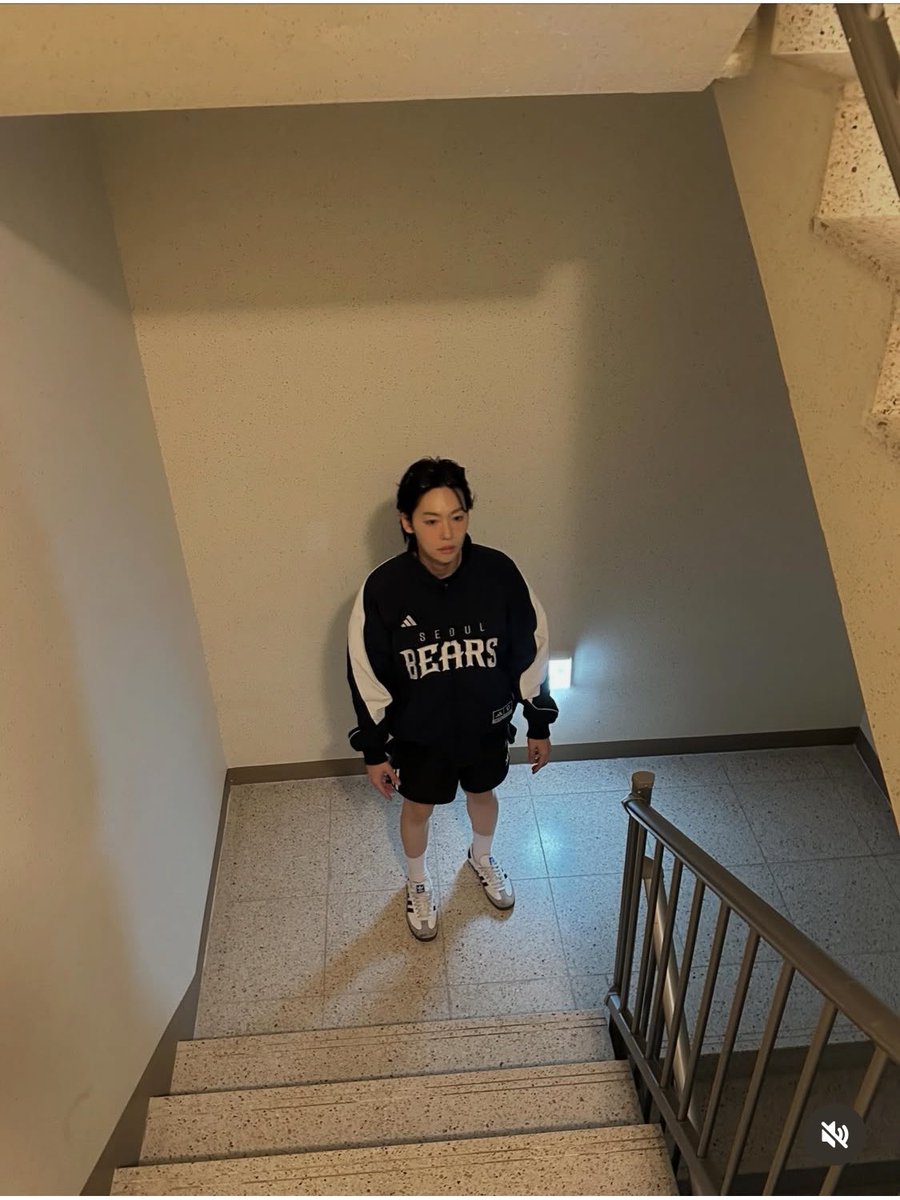 아시 tweet media