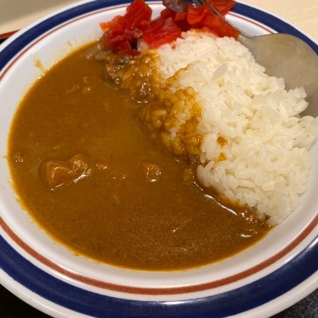 GAO19135429's tweet photo. 朝カレーですね😊
いいですよね😊(*^_^*) https://t.co/WJ3cok5DZP