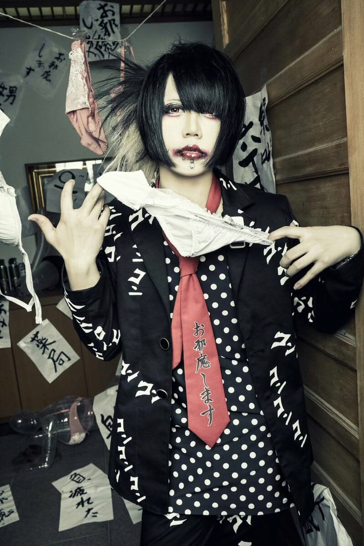 AIKO?!🪽 || sena's angel ! ! tweet media