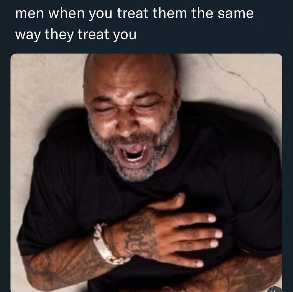 Datweirdgurl11's tweet photo. @Theoladeledada Men! Men!! Men!!!
😂😂😂 https://t.co/SnBta1zKqS