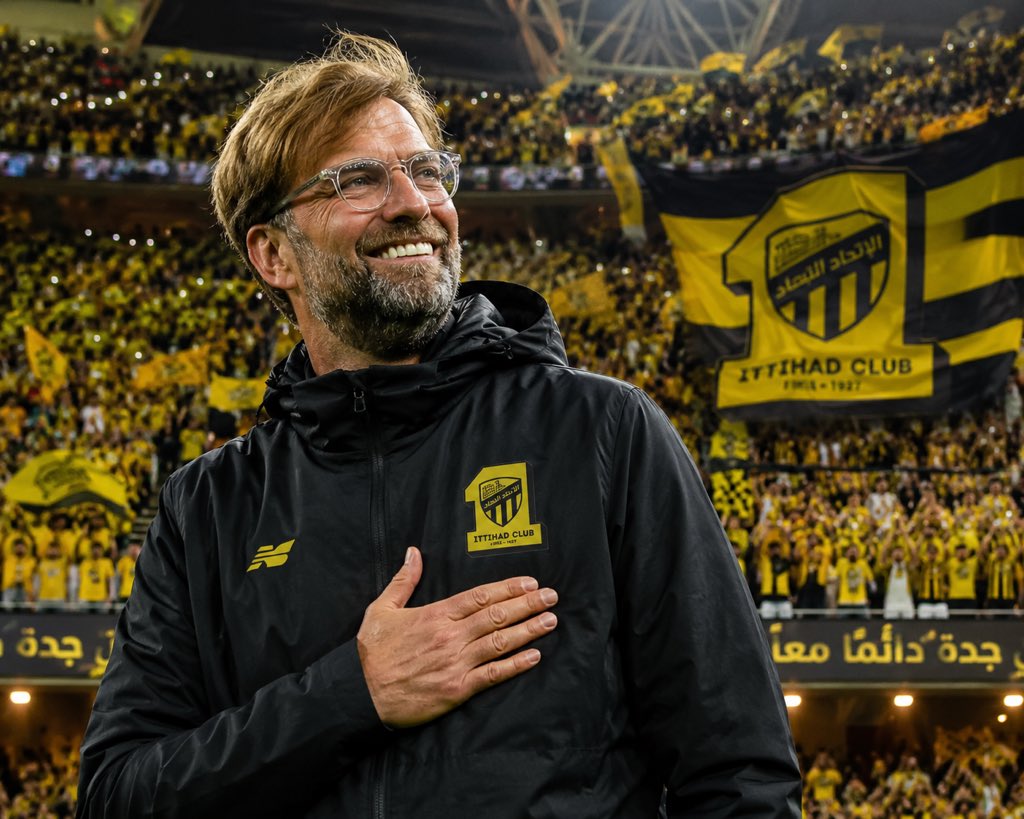 MUH8i's tweet photo. الاتحاد يستاهل مدرب عالمي مثل كلوب  #خلصوا_مع_كلوب https://t.co/wHxyox94Y2