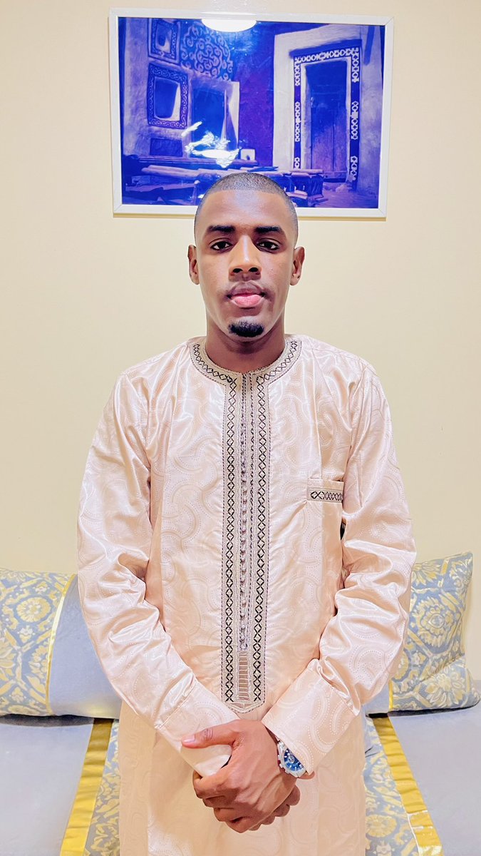_AdamaBa's tweet photo. Eid Mubarak ✨ https://t.co/So9inOJLtY