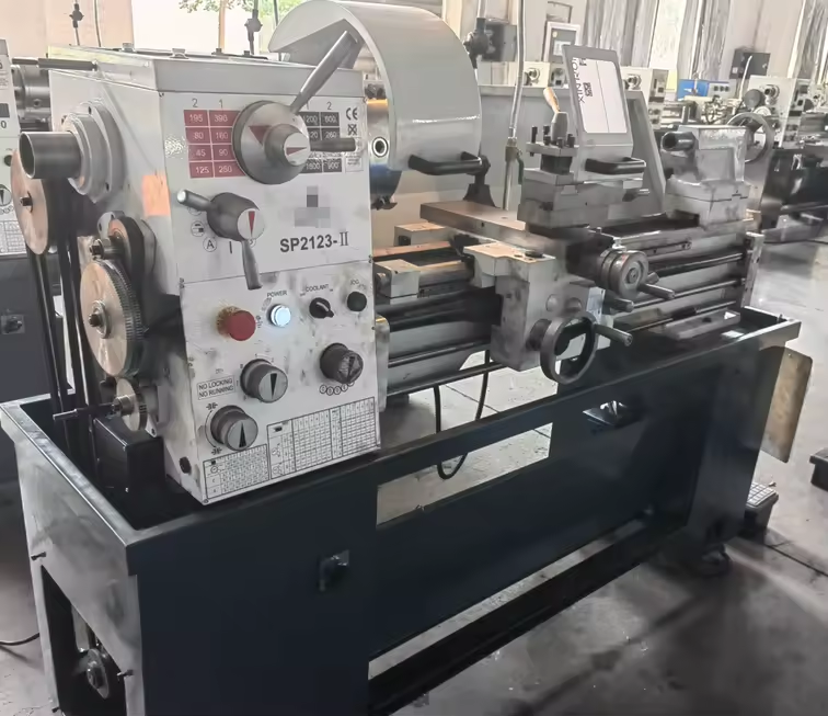 Sumoremahcine's tweet photo. Sumore SP2123 Horizontal Metal Working Bench Lathe 1000mm Distance Between Centers High-Accuracy Medium Duty Manual Machine

Website: https://t.co/EBzznmf7oF

#lathe #lathemachine #sumore #metallathe https://t.co/Fhp9oCWigc
