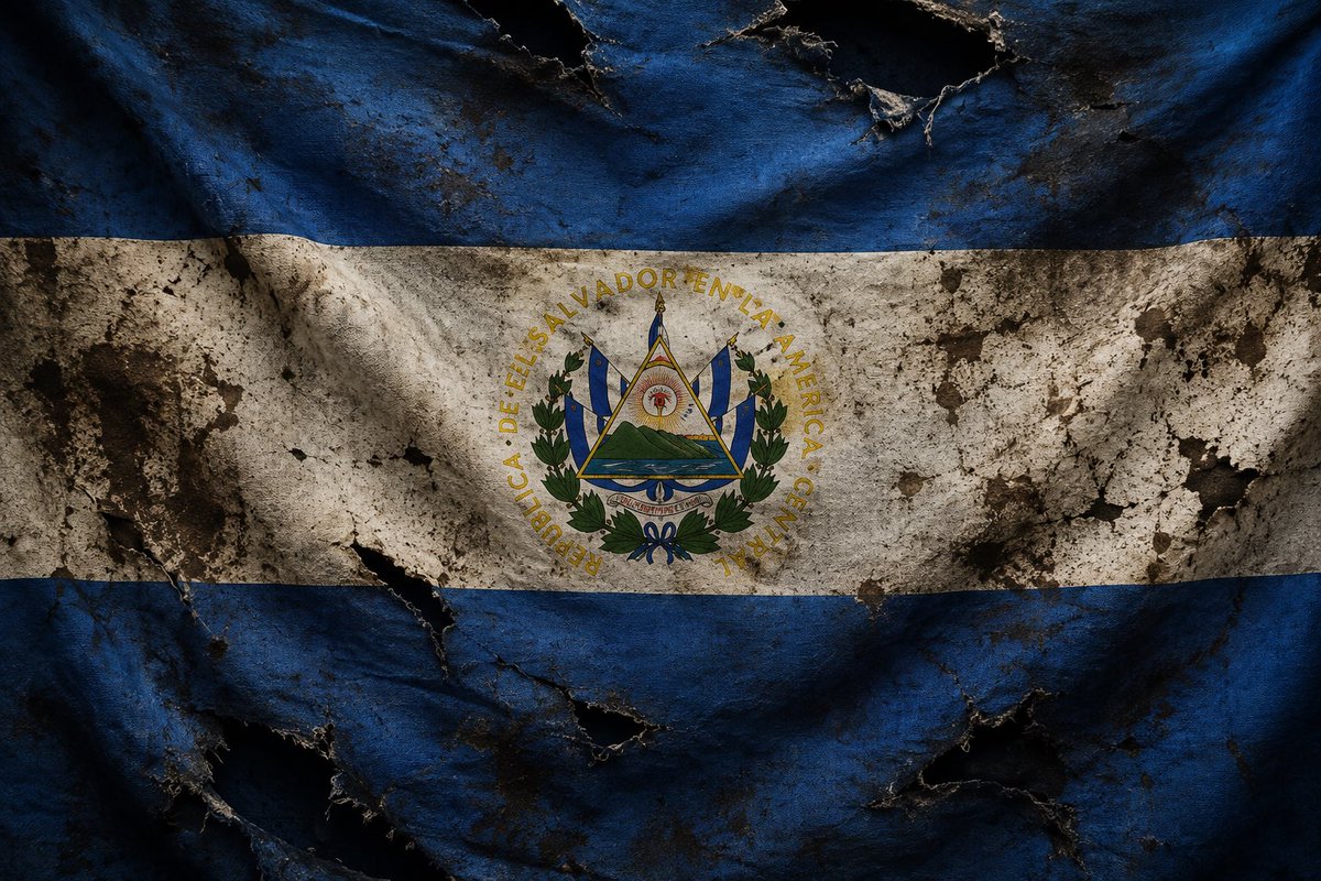 _fermarti's tweet photo. “SI ASÍ NO LO HICIEREIS, QUE LA PATRIA OS LO DEMANDE"

¿Llegó la hora de comenzar a hacer patria por El Salvador? 

Si esas 500k personas nos concentráramos de forma pacífica en el centro histórico a reclamar por la corrupción, las injusticias y el régimen autocrático de Bukele…

Téngalo por seguro que sería algo tan masivo que esas imágenes le darían la vuelta al mundo, pondríamos a influencers, podcasters y YouTuber de todos lados hablando la verdad de lo que pasa en El Salvador. Y el día de las elecciones, hubieran más chances de tener múltiples observadores internacionales que dejarían el camino mucho más difícil para que este Gobierno haga un tentativo fraude.

Y con al menos 500k personas votando en las elecciones por una alternativa, sin fraude, el Gobierno fijo pierde el poder absoluto. De eso que no le quepa duda.

A 500k de personas el Gobierno no podría meter presos, aun con régimen de excepción, aún si quisieran.

Ahí que quede la invitación… Ahí está el camino, ya sabemos qué hacer, si hoy si realmente queremos hacer algo, está solo en nuestras manos.