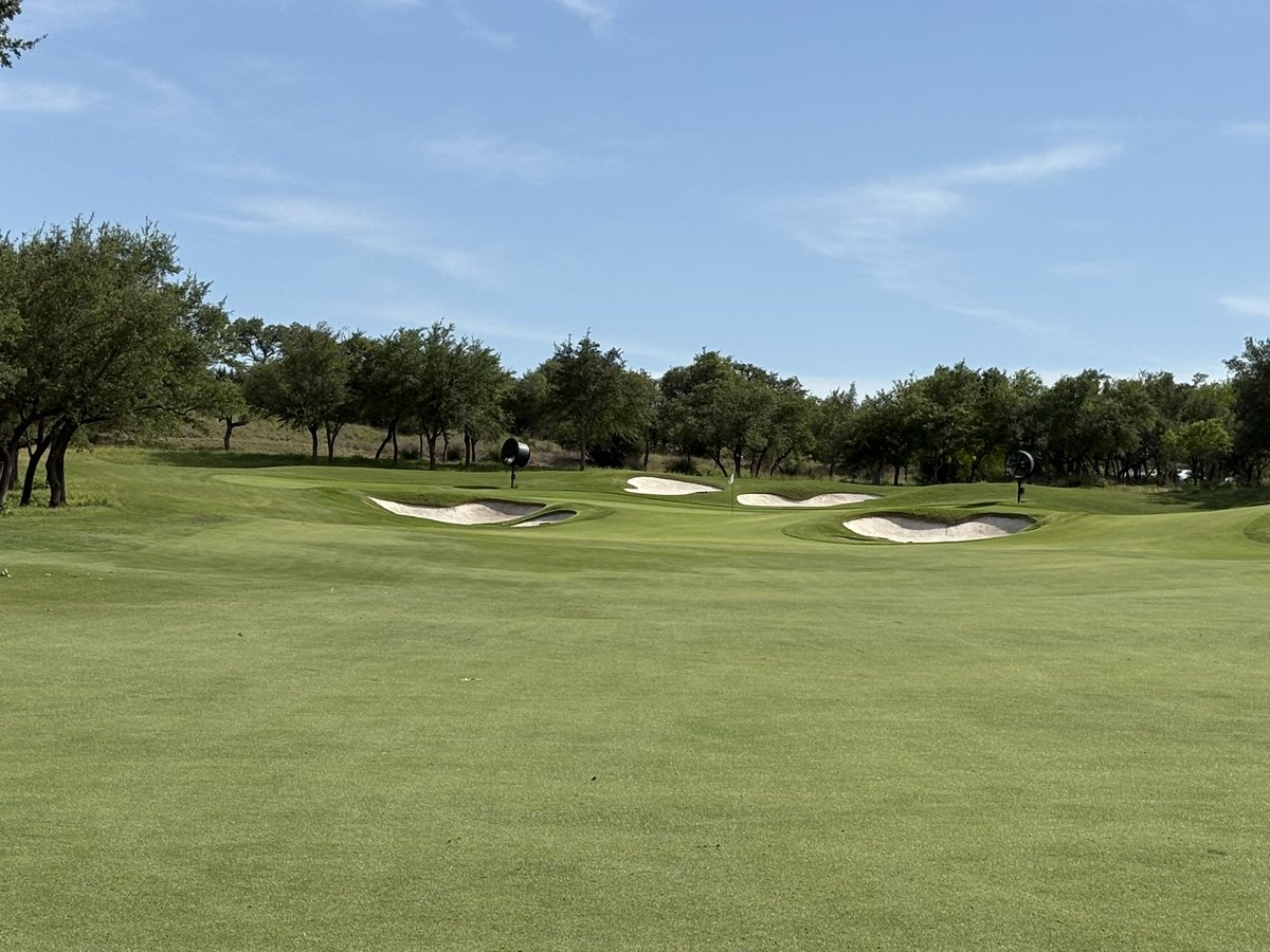 Dmakes2's tweet photo. Cordillera Ranch
Boerne, TX

Hidden away in the middle of the Hill Country, Cordillera plays true to the area with a bunch of up and down tee balls on the front 9. You hit a low area on the back so it’s a bit more flat. Pure Bent greens are a nice change in Bermuda country https://t.co/DRlT8ycnTL