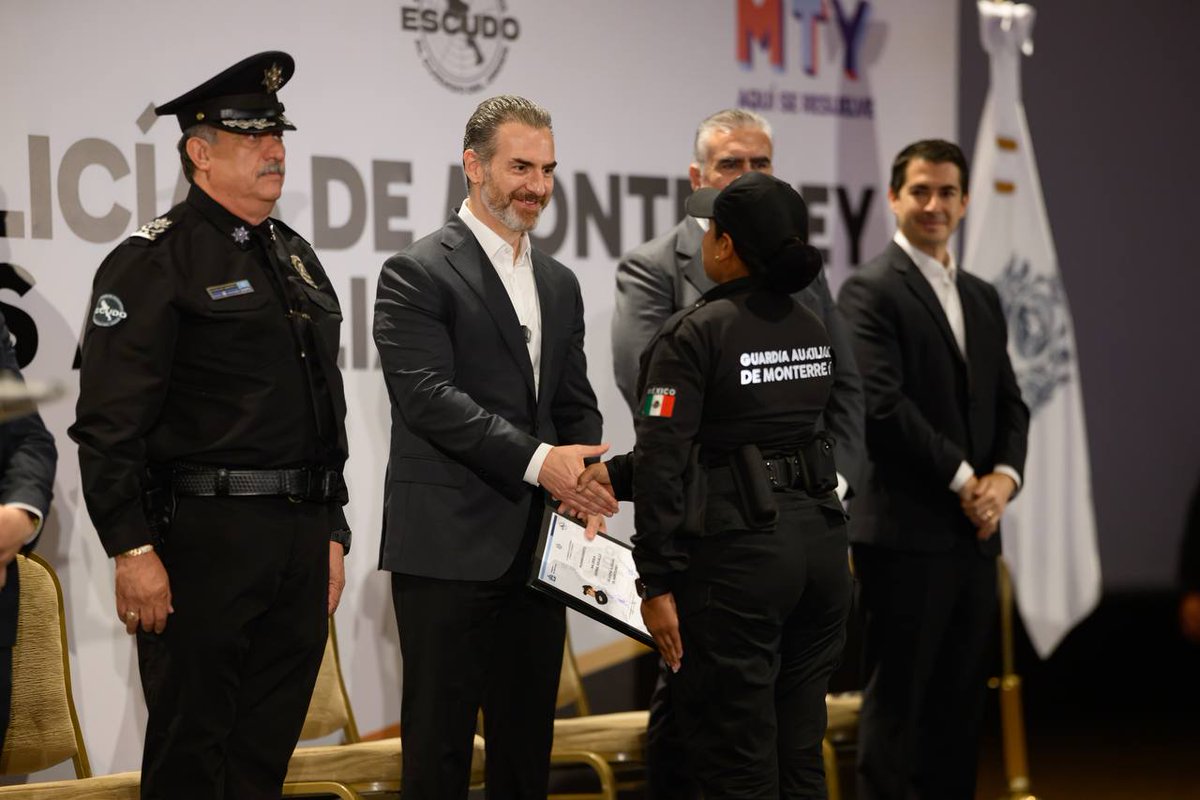 👮‍♂️166 nuevos elementos se suman a la seguridad de Monterrey. Nuestro ...