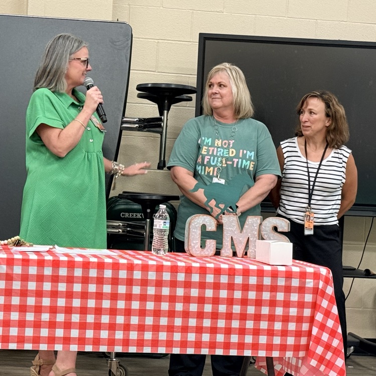 HumbleISD_CMS's tweet photo. Congratulations to retirees Shelley Boyles and Jane Carter! 💚 Thank you for the love, dedication, and impact you’ve made on generations of Colts. Thank you Alisha and Mary for the beautiful portraits! Wishing you all the happiness retirement can bring! #TheColtWay #ColtsForLife https://t.co/jJcWC2AQcL
