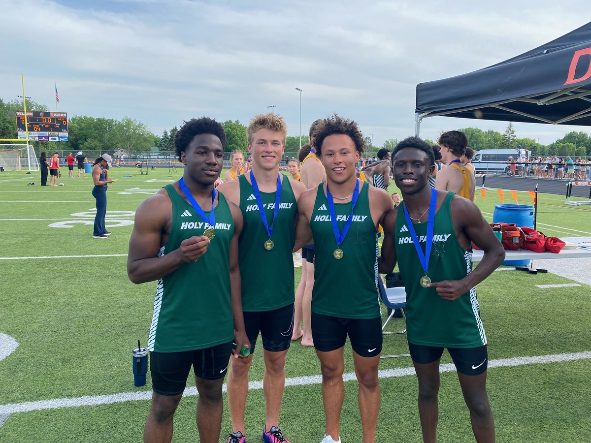 HolyFamilyFire's tweet photo. NEW SECTION RECORD! Boys 4x100 sets a new section record and broke the school record they set last year running 42.26 seconds!! Congrats to Damian Komtangi, Breck Neubauer, Max Simpson, and Jacob Orina 🔥 @HFTrackField https://t.co/XmiFmCmVQ4