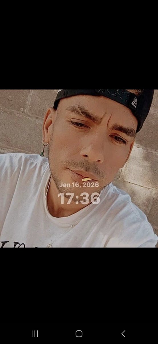 jerofasion4's tweet photo. Ya hace más de 3 meses que me llamo la policía nacional de Alicante para lo de mi cuenta PayPal de mi dinero de las plataformas digitales más de 38190€ y no me han dicho nada y llevo ya 20 denuncias ordenadores camaras 3 homicidios envenenamiento a mi y 4 de mis perros atrasos https://t.co/9kw1aLWgnr