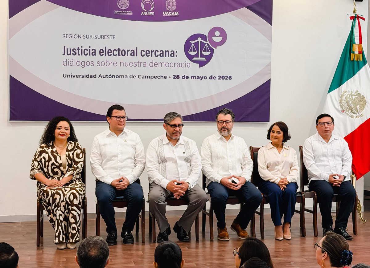 TEEOax's tweet photo. Las Magistradas del #TEEO Sandra Perez Cruz y @gloriaangelescl asistieron al Seminario "Justicia electoral cercana: diálogos sobre nuestra democracia", convocado por el @TEPJF_informa en colaboración con la @ANUIES, en la Universidad Autónoma de Campeche @UacamOficial. https://t.co/XVxSUb2dkw