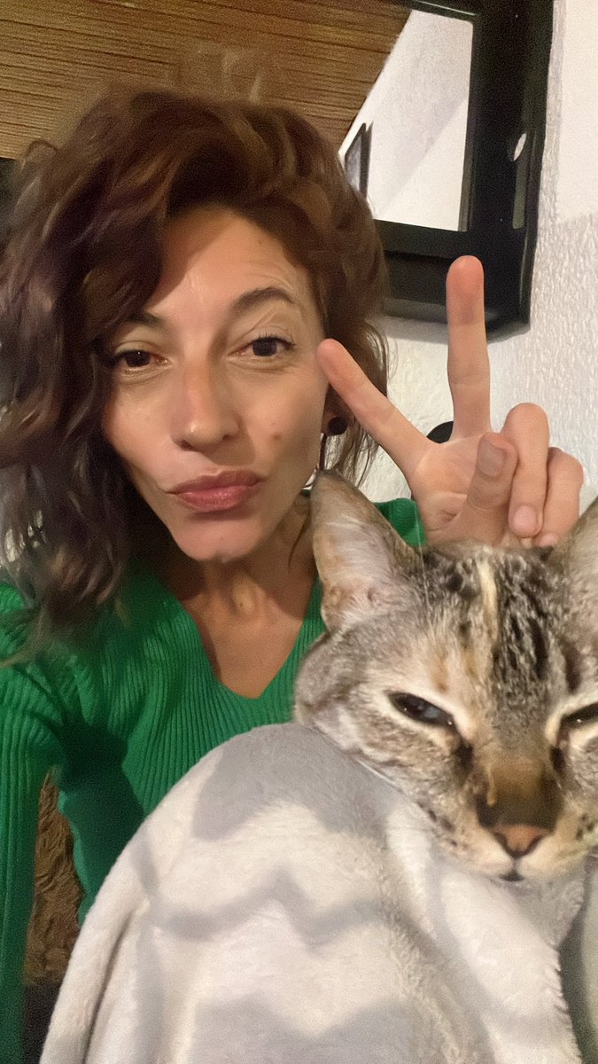 SANDRA RUIZ tweet media