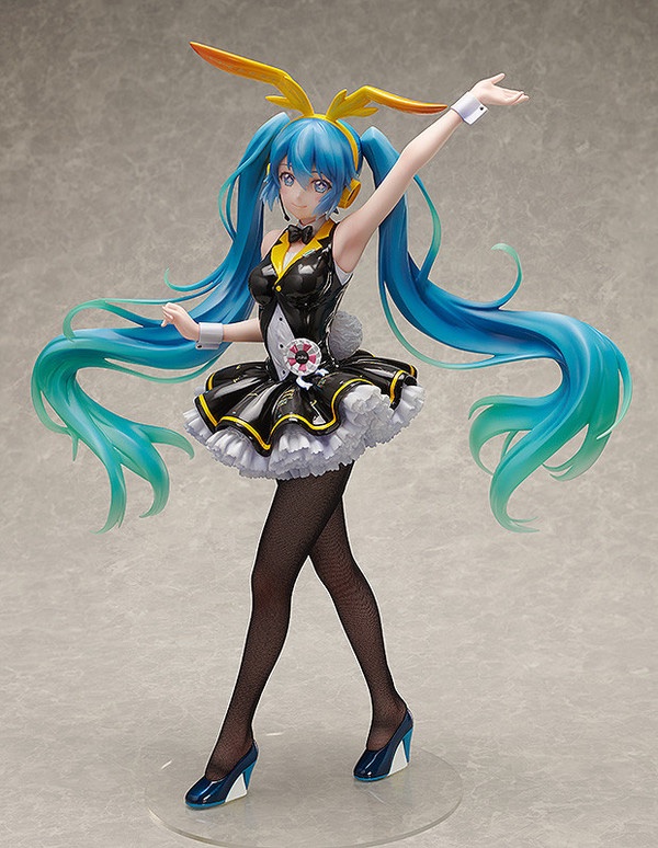 hallojisoo's tweet photo. feeling a lil hateful today so here’s 4 miku figures i don’t like and would never buy https://t.co/h3ByVJUBN1