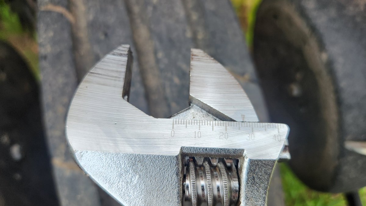 JasonP479's tweet photo. Finally! I found my metric crescent wrench. https://t.co/uiyGaFyZoy