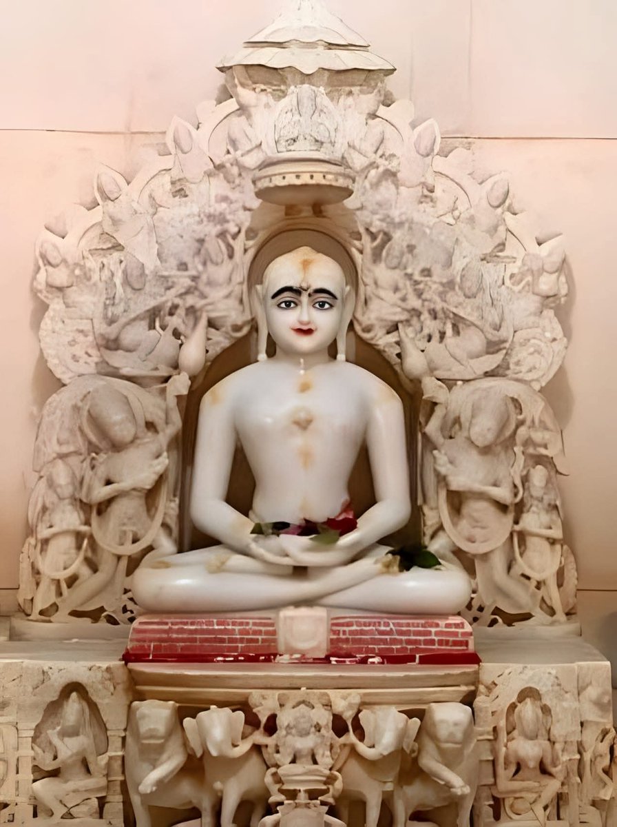 JainGoldnMandir's tweet photo. 🌟 आज तिथि तेरस (13) है✨
🙏आज के दर्शन 🔔🔔
🙏श्री चन्द्रप्रभ स्वामी भगवान💖
🇨🇮 अदपोदरा, गुजरात.
☎️Phone : 08320170962

🙏 प्रातः कालीन वंदना 🙏

✊ "सामूहिक रात्रि भोजन से मुक्त जैन समाज"
💯 प्रत्येक जैन को सामूहिक रात्रि भोजन का त्याग करना चाहिए। 🙏

🙏 सभी का दिन मंगलमय हो 🙏 https://t.co/EXscO1VX3x