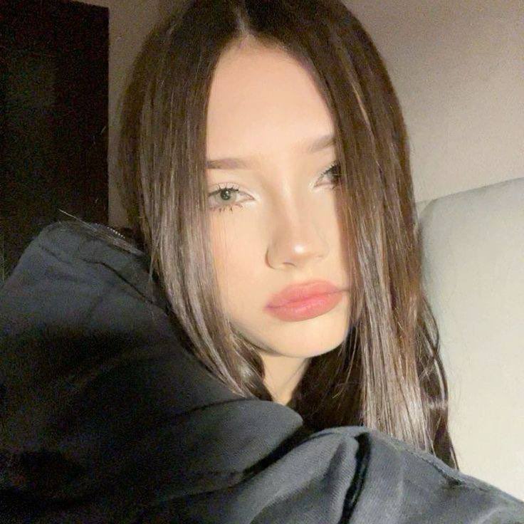 Alicya tweet media