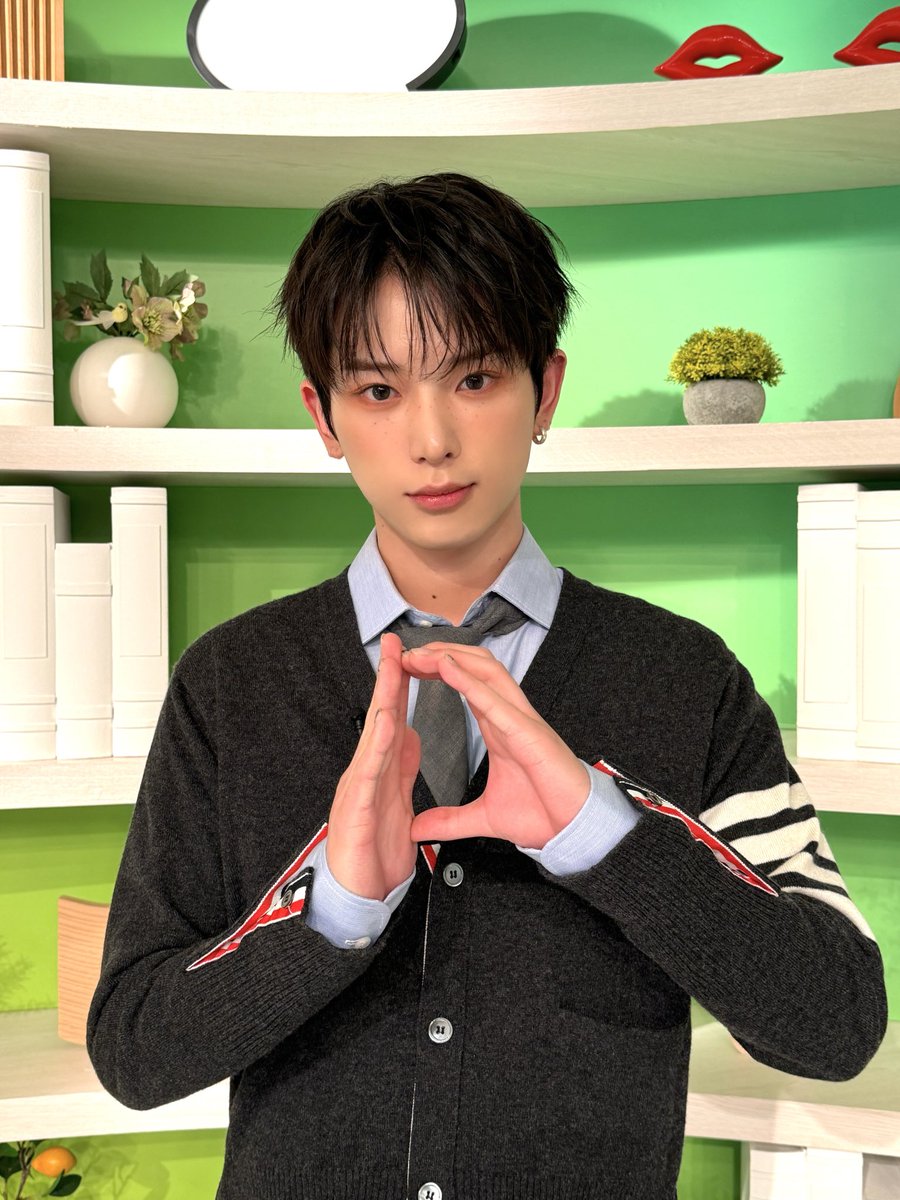 ntv_DayDay's tweet photo. ＼5/29(金)の #DayDay.🌱／

曜日メンバー🌟
﹉﹉﹉﹉﹉﹉﹉
🐰HARUAさん (&amp;TEAM)
#andTEAM @andTEAMofficial

@ntv_dayday をフォローして
感想コメントをお寄せください！ https://t.co/tWBD7efHSJ